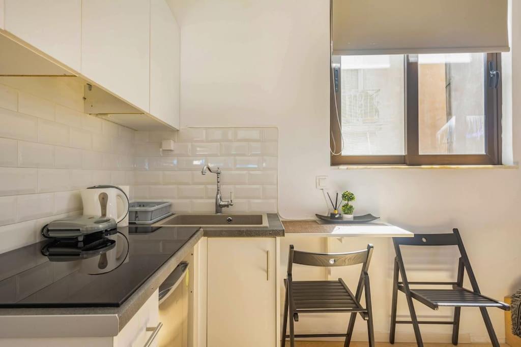 Downtown 22sqm Green Nest King-Size Bed Athene Buitenkant foto